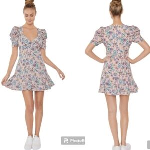 NWT LIKELY Emmy Size 4 Sweetheart Neck Pink Floral Mini Dress Short Puff Sleeves